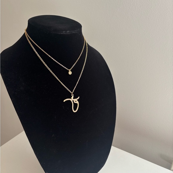 Gold Double-Layer Pendant Necklace with Script Charm - Picture 6 of 7